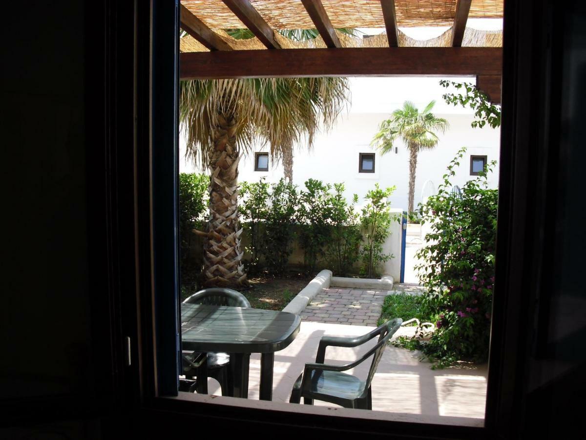 Villa In Villaggio Porto Cesareo Luaran gambar