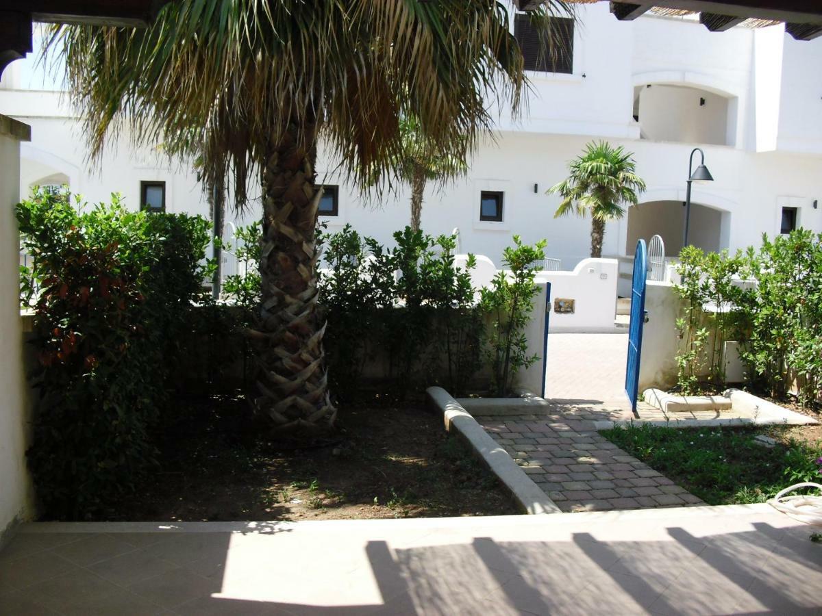 Villa In Villaggio Porto Cesareo Luaran gambar